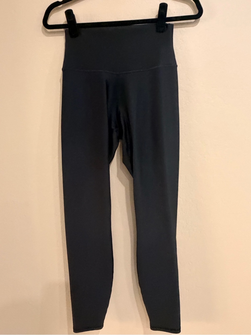 Alo Black Leggings